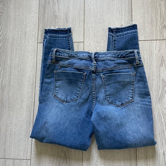 Mossimo Mid-Rise Jegging Crop Jeans Size 6/28 Distressed Denim Power Stretch Fra - Picture 8 of 8